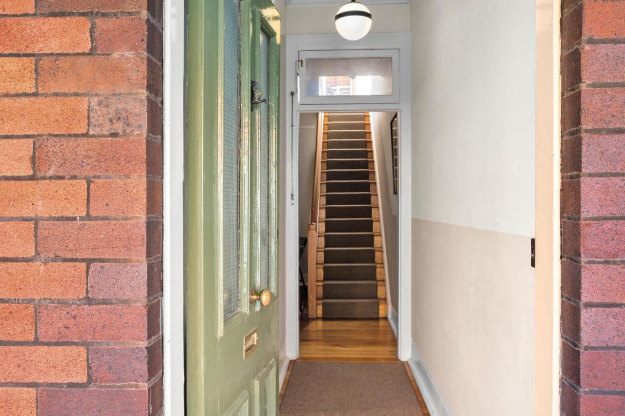 Discover The Rocks - Historical Terrace House ซิดนีย์ ภายนอก รูปภาพ